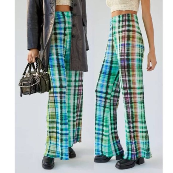 Urban Outfitters Pants - NWT Urban Outfitters Printed Super High Waisted Green Wide-Leg Pant